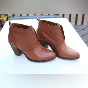 Lucky brand ankle boots